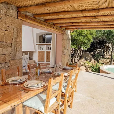 Casa Chenal 10, Emma Arzachena