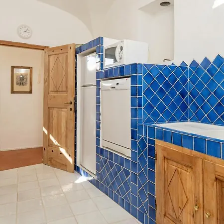 Casa Chenal 10, Emma Villa *