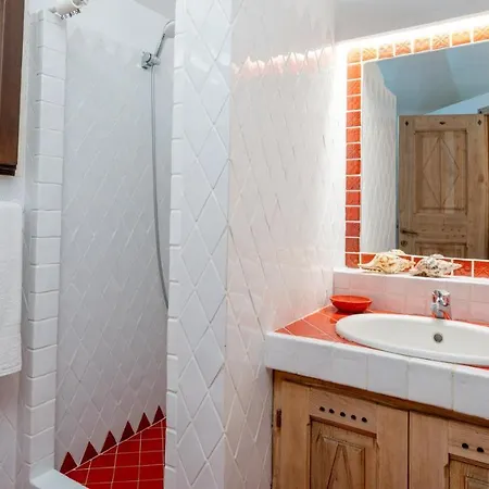 Casa Chenal 10, Emma Villa *